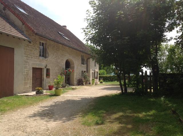 Chez Robert Et Catherine Bed & Breakfast Dompierre-sur-Mont Exterior photo